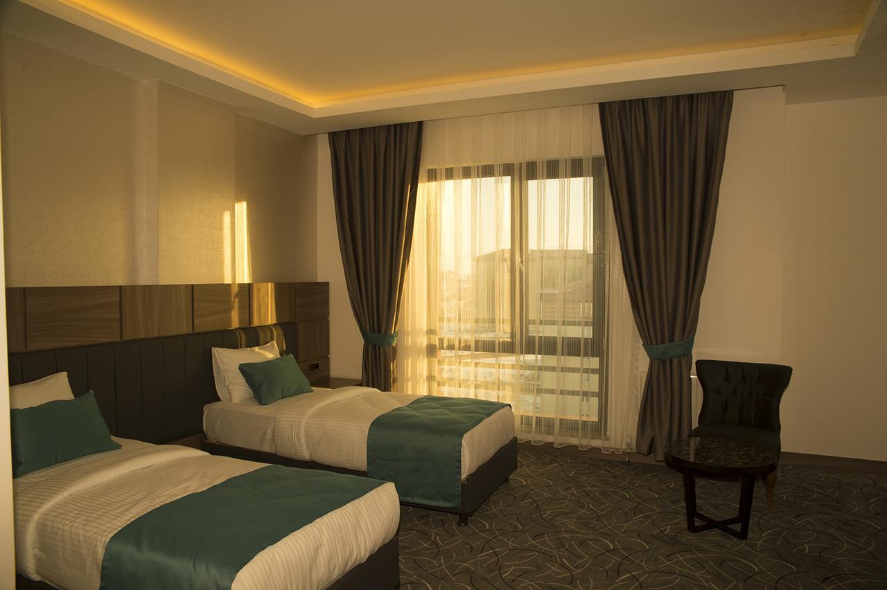 Winter City Hotel Карс Екстериор снимка